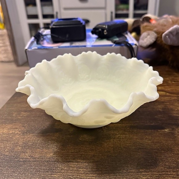 Other - Vintage Imperial Custard Satin Milk Glass Stemmed Rose Ruffled Bowl 8"